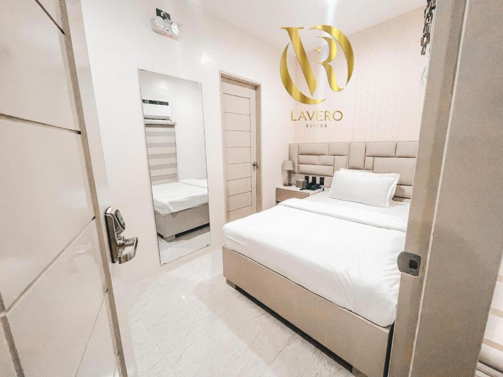 Lavero Suites Kalibo Luaran gambar